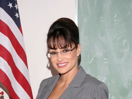 lisa ann sarah palin|The GQ+A: Lisa Ann on Playing Sarah Palin,。